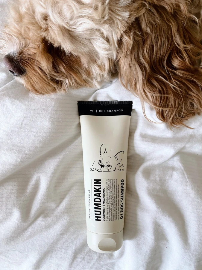 HUMDAKIN_SKU489_DOGSHAMPOO_.jpeg