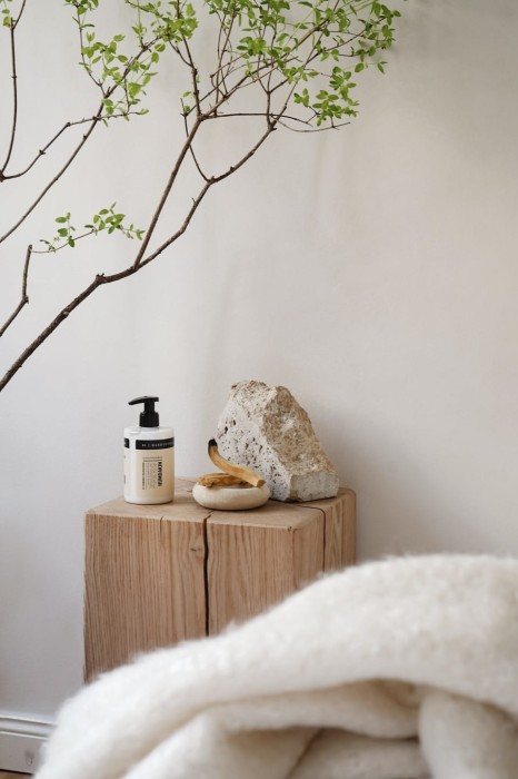 Humdakin_SKU2_HandLotion_2.jpg