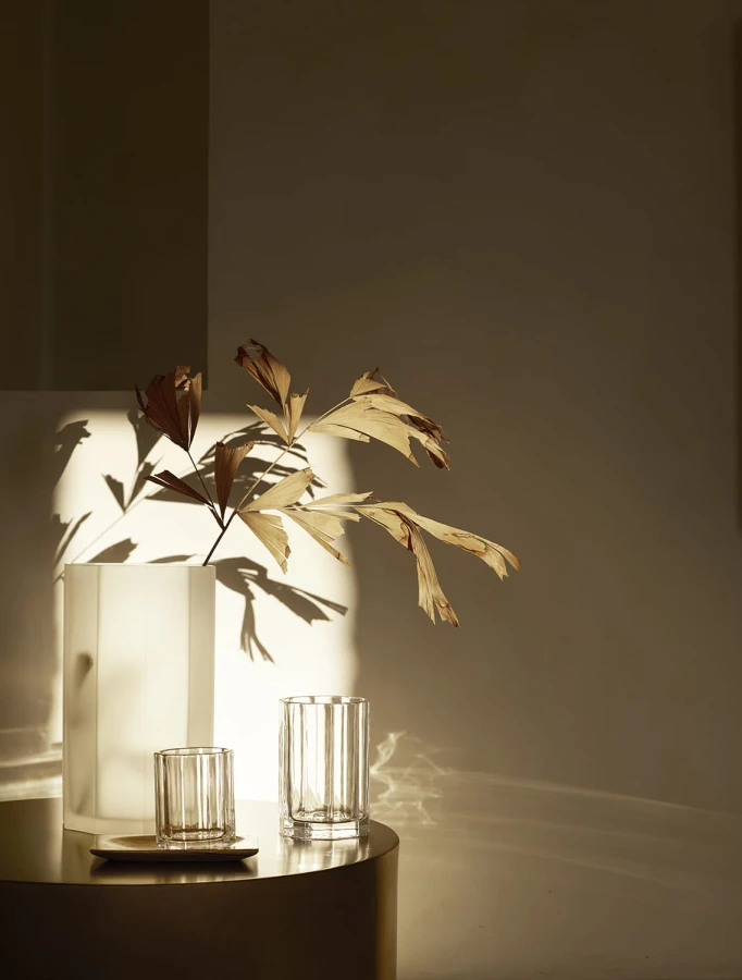 METDRUMO60-HONEY, PLISSE-VASE-WHITE, SLOWTRAY-CAMEL, PLISSE-S-CLEAR, PLISSE-L-CLEAR _1.jpg