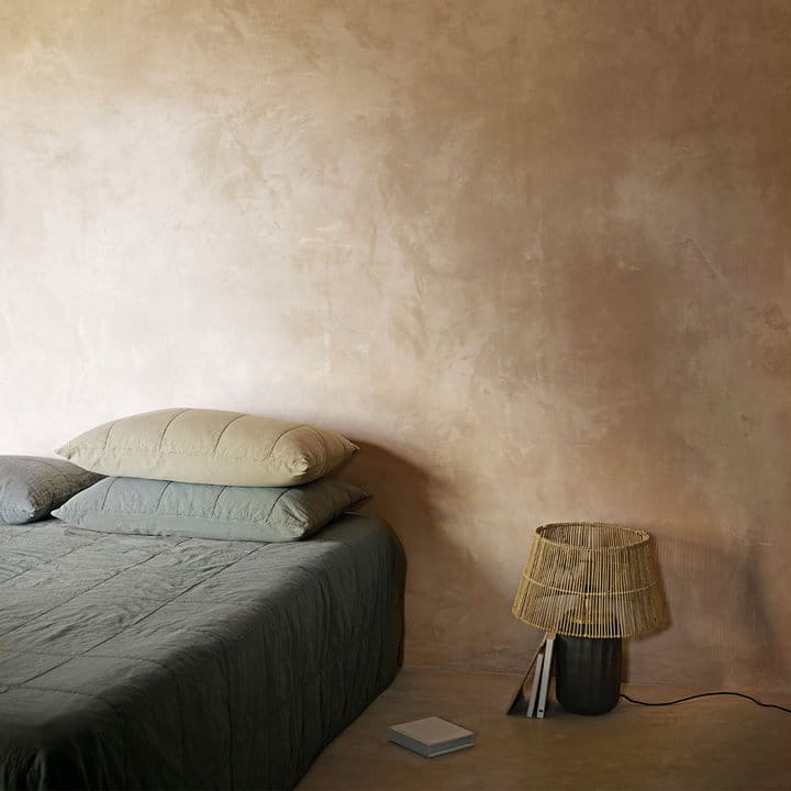 tinekhome_vivass_48_lampclay-line-smoke_palmashade-m_stayquilt190-leaf_staycushion75-leaf_staycushion75-khaki_lin60-leaf.jpg__720x720_q85_crop_subsampling-2_upscale.jpg