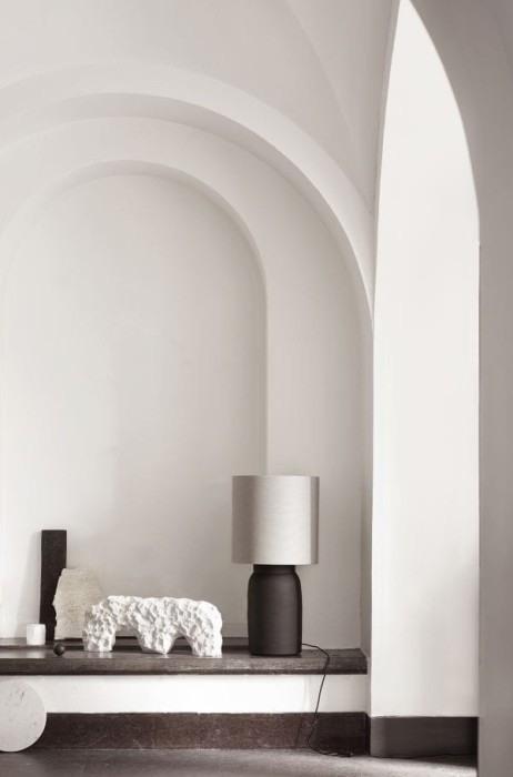 LIFESTYLE_LAMPCLAYLSMOKE_SLOWCANDLE_SHADELINLGREY_.jpg