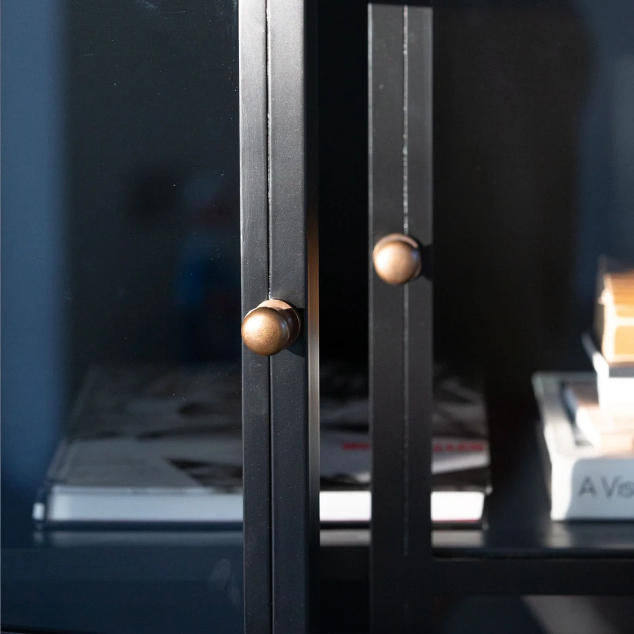 metcabinet-låger-detaile.jpg