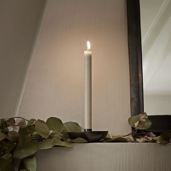 tinekhome_christmas24_21_TWISTCANDLE_CANDLELIGHTS-SAND.jpg