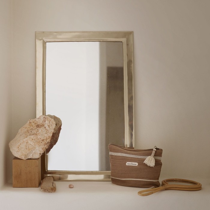 SOFT_TASSPOUCH-CARAMEL_MIRRORRECT-S-SILVER_.jpg