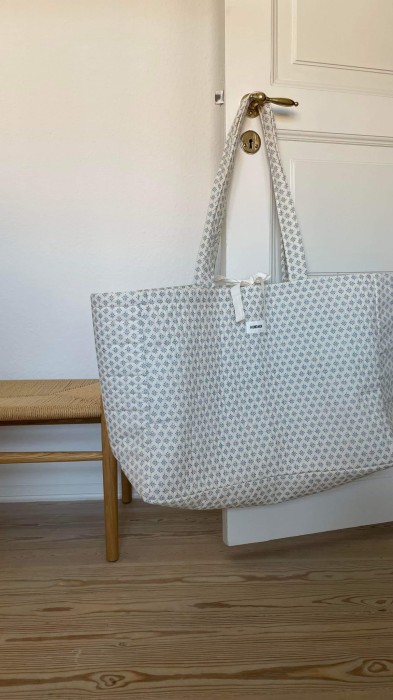 Humdakin_SKU560_MaxiToteBag_Ocean_G.JPG