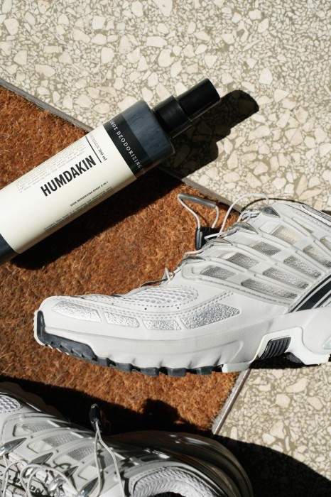 humdakin shoe deo 01.jpg