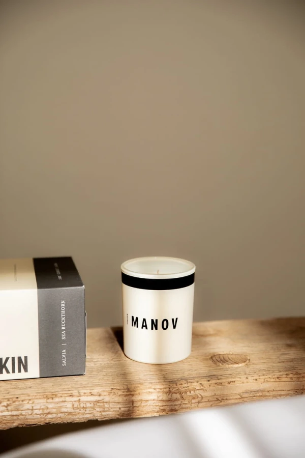 HUMDAKIN SKU196 MANOV SCENTED CANDLE X.jpeg