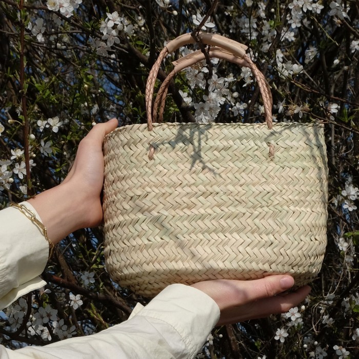 mano-bag.jpg