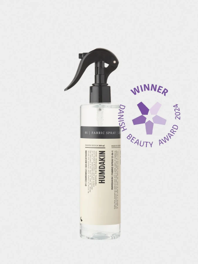 Fabric_Spray_2-in-1-Fragrance-605-6_1a5e5fb2-ff3c-471f-8108-2ba7d77f039f.webp