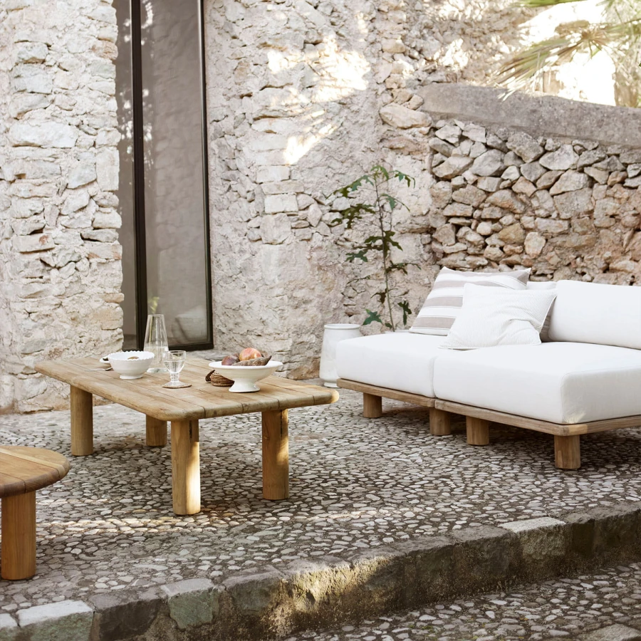 SEEN_TEAKTABLE-LOUNGE.jpg
