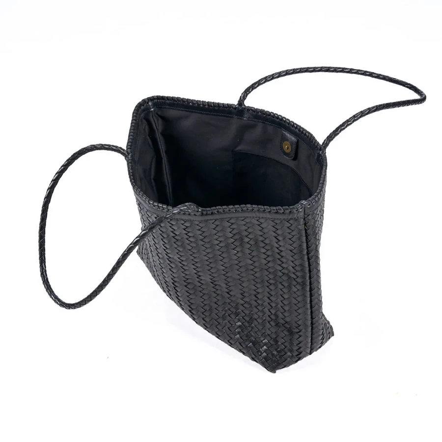 0024325_the-execu-shopper-black.webp