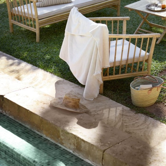 seen_banu-hat_basket-m_frilltowel100-sand_bamnewchair-nature.jpg__720x720_q85_crop_subsampling-2_upscale.jpg