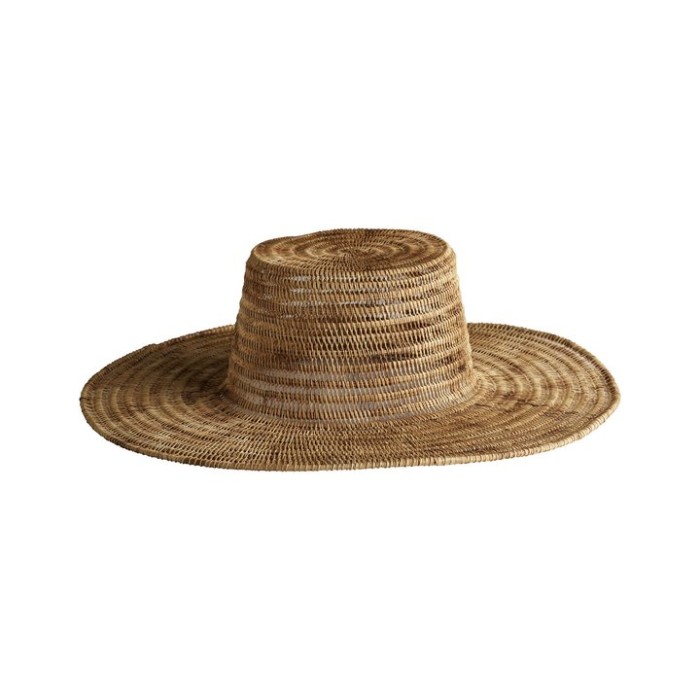 banu-hat.jpg__720x720_q85_crop_subsampling-2_upscale.jpg