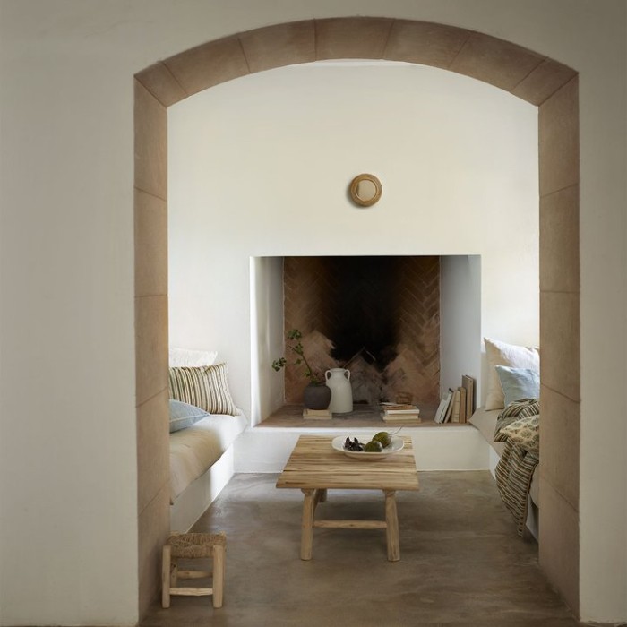 seen_doum-mini_jaticoffeeh35-nature_pureoval-xl-white_simimirror-round.jpg__720x720_q85_crop_subsampling-2_upscale.jpg