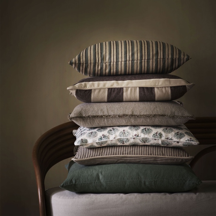 winter26_maru50-sage_lida55-sage_reco50x50-nature_zari50-sage_fray50-nature_reco50x50-mocca.jpg__720x720_q95_crop_subsampling-2_upscale.jpg