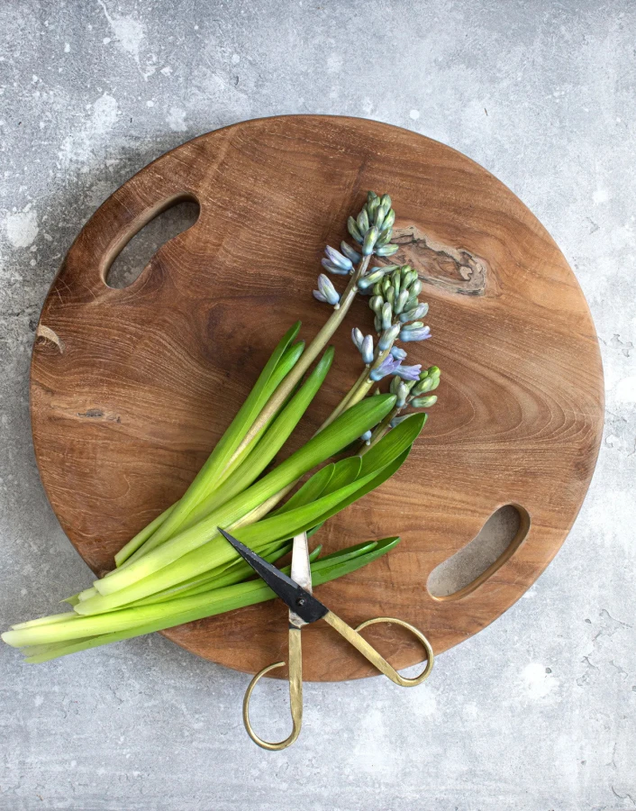 4-the-teak-root-tray-natural-l.jpg