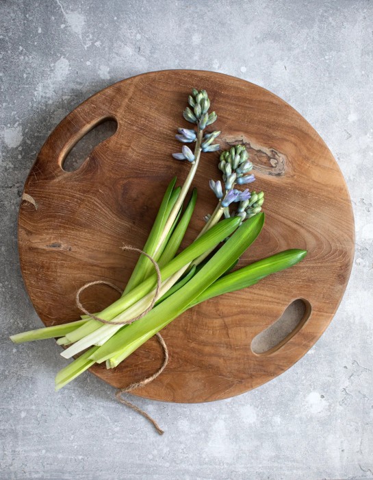 4-the-teak-root-tray-natural-m.jpg