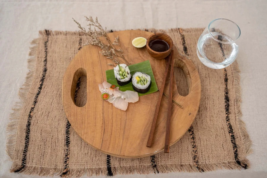 3-the-teak-root-tray-natural-s.jpg
