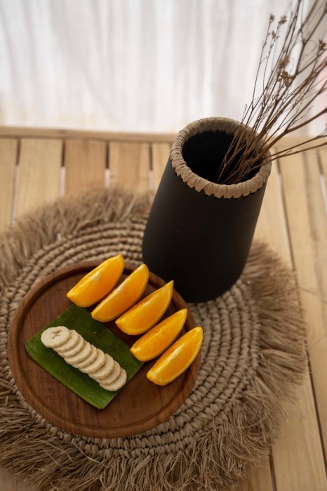 0-the-seagrass-raffia-placemat-natural.jpg