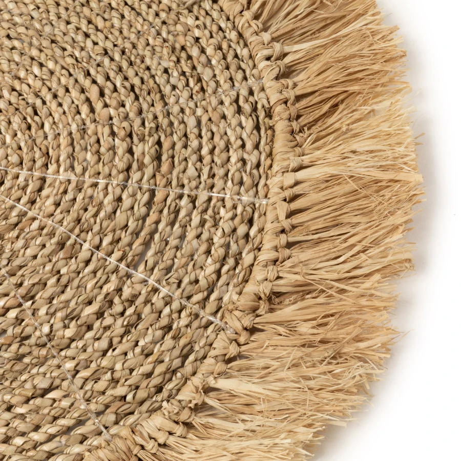 4-the-seagrass-raffia-placemat-natural.jpg