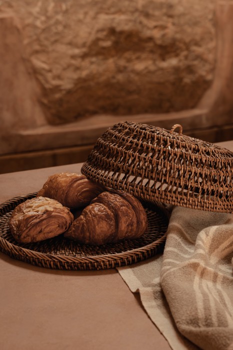 9-the-rattan-food-cover-natural-brown-l.jpg
