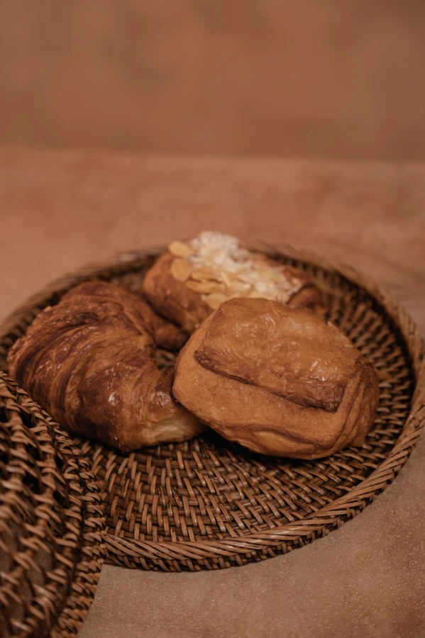 9-the-rattan-food-cover-natural-brown-m.jpg