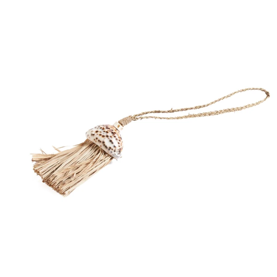 8-the-raffia-lupina-tassel-natural.jpg